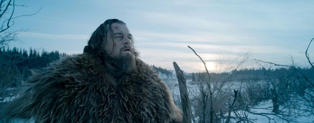 revenant-the-2015-001-di-caprio-looking-skyard-in-wild-snow